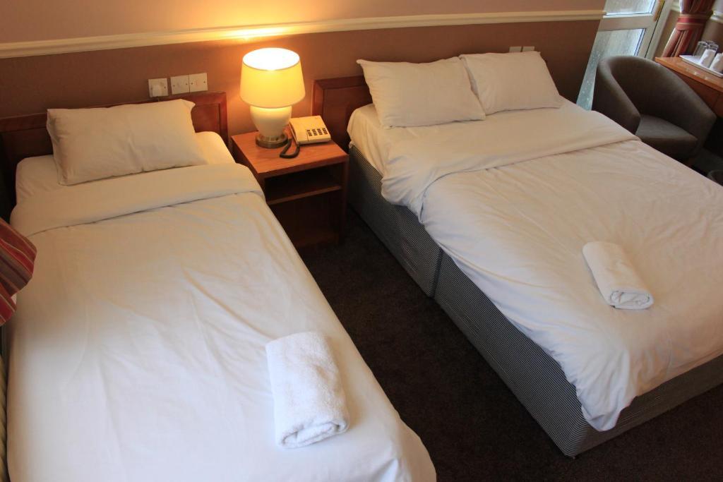 Pines Hotel Luton Airport Pokój zdjęcie