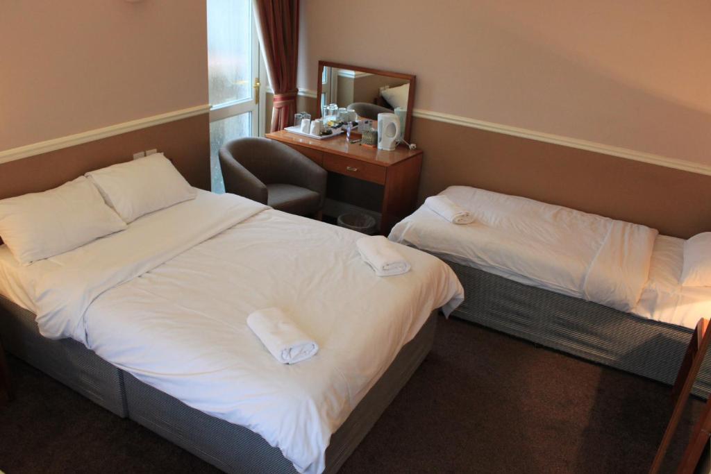 Pines Hotel Luton Airport Pokój zdjęcie