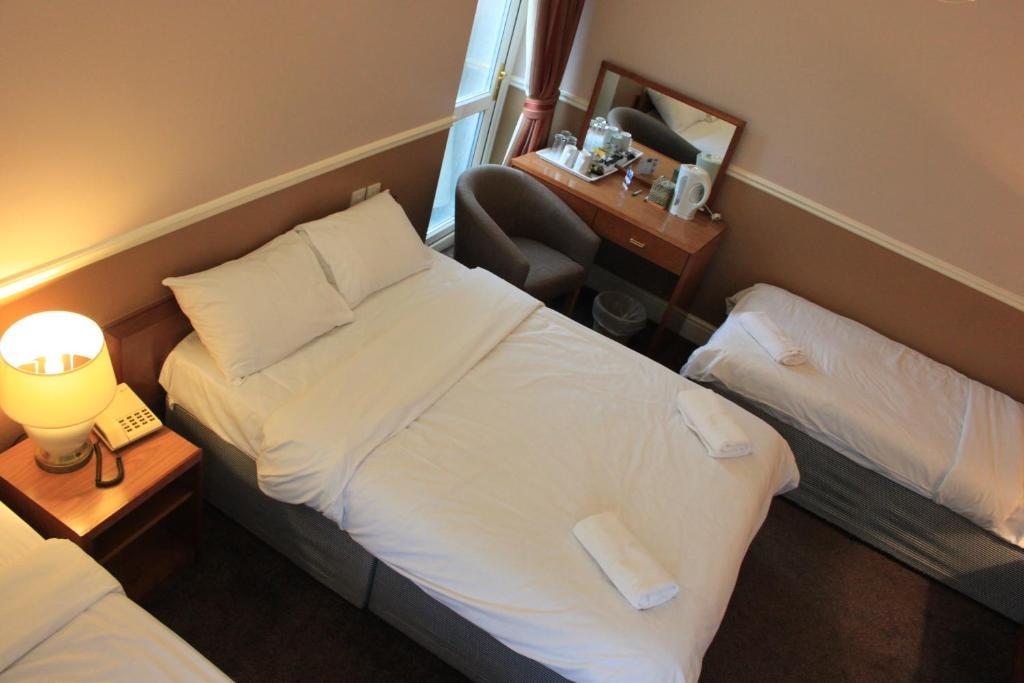 Pines Hotel Luton Airport Pokój zdjęcie
