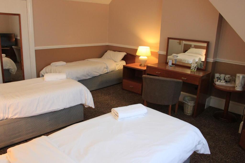 Pines Hotel Luton Airport Pokój zdjęcie
