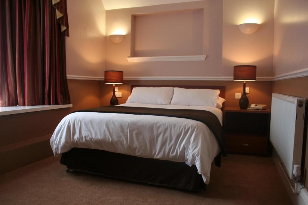 Pines Hotel Luton Airport Pokój zdjęcie